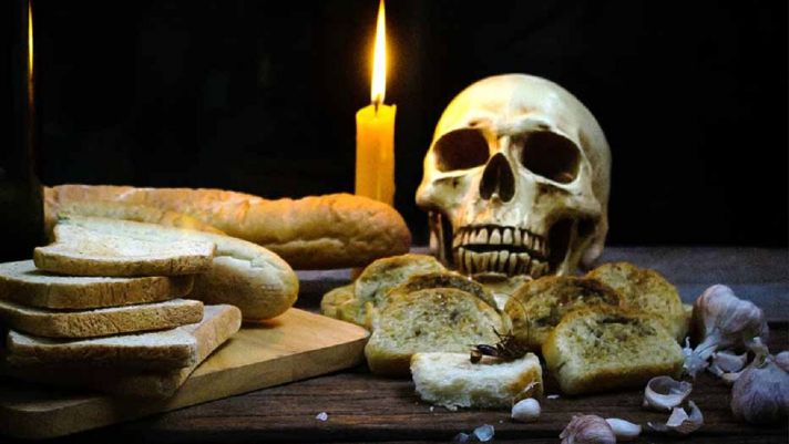 Kinh hoàng món bánh mì làm từ xương người ở Pháp vào thế kỉ 16