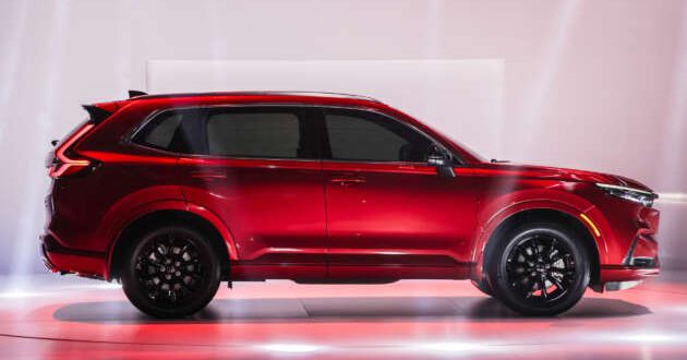 Tin xe trưa 15/12: Honda CR-V 2024 ra mắt với giá rẻ hơn Hyundai Tucson, trang bị áp đảo Mazda CX-5