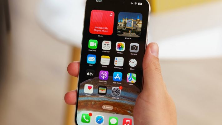 Cập nhật giá iPhone 15 Pro Max cuối tháng 12: Giảm hấp dẫn, ưu đãi sập sàn khiến Galaxy S23 Ultra ‘lép vế’