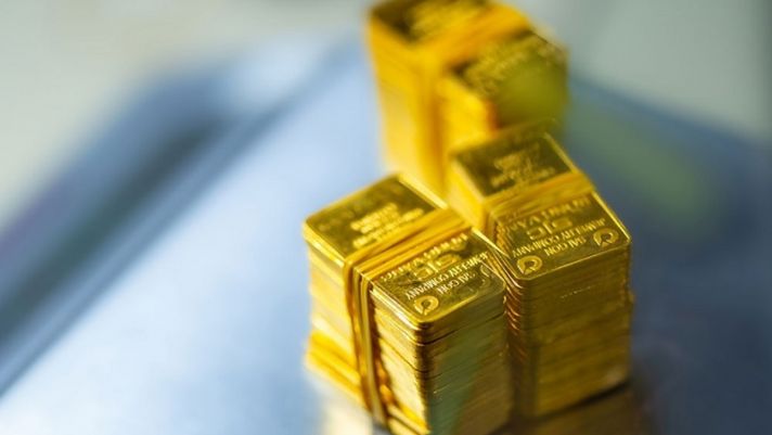 Giá vàng hôm nay 31/12: Vàng SJC trượt xuống mức 74 triệu đồng/lượng