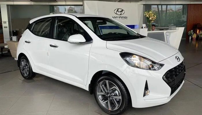 Tung ‘đòn chí mạng’ vào Kia Morning, Hyundai Grand i10 giảm giá sập sàn khiến khách Việt ‘dậy sóng’