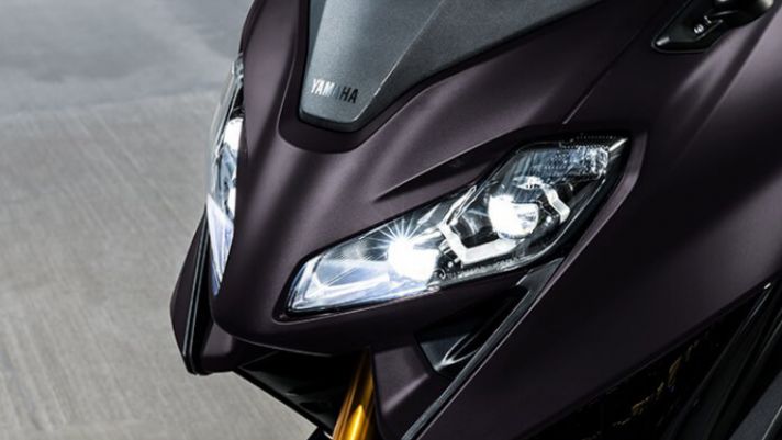 Yamaha ra mắt ‘hoàng đế’ xe ga mới xịn sò hơn hẳn Honda SH, giá bán hấp dẫn không thể tin nổi