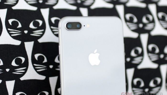 iPhone 8 Plus huyền thoại vẫn chưa hết hot, camera ngang ngửa iPhone 15, giá chỉ hơn 3 triệu