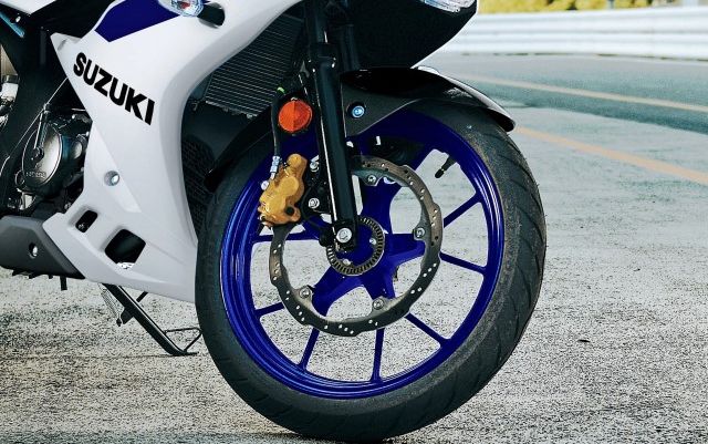 Suzuki ra mắt ‘đế vương’ côn tay có ABS 2 kênh xịn hơn Honda Winner X, giá bán áp đảo Yamaha Exciter