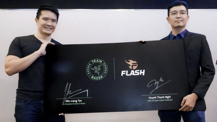 Team Razer củng cố đội hình Esports với Team Flash Việt Nam