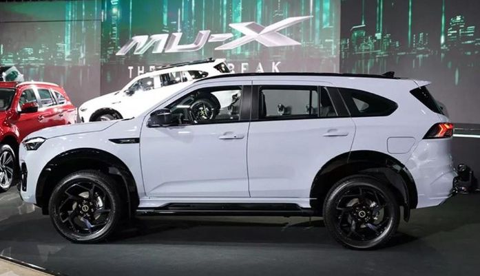 Đại chiến Toyota Fortuner, ‘chiến thần’ SUV đẹp hơn Hyundai Santa Fe ra mắt với giá 760 triệu đồng