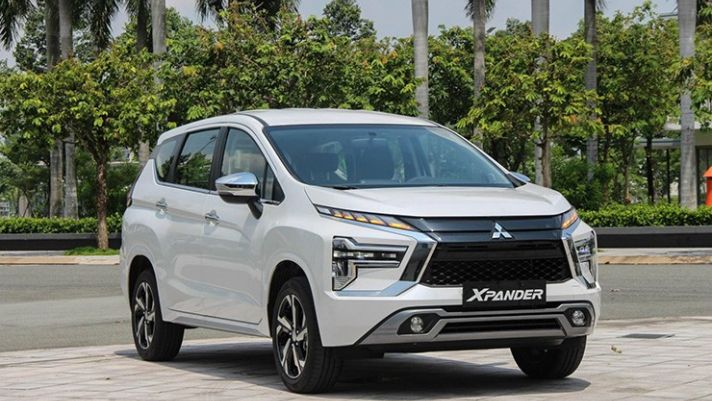 Giá lăn bánh Mitsubishi Xpander giữa tháng 6/2024 kèm siêu ưu đãi, ‘đè bẹp’ Toyota Veloz Cross