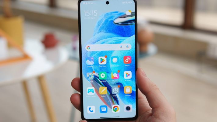 Giá đập hộp Redmi Note 12 Pro 5G lao dốc, rẻ như rau cho trang bị lấn át iPhone 15, so kè Galaxy S24