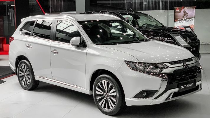 Giá xe Mitsubishi Outlander lăn bánh cuối tháng 8/2024: Ngập tràn ưu đãi, quyết ‘gạt giò’ Mazda CX-5