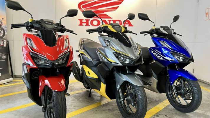 Honda Vario 160 tưng bừng ưu đãi thu hút khách Việt, giá giảm cực sâu khiến Air Blade ‘thất sủng’