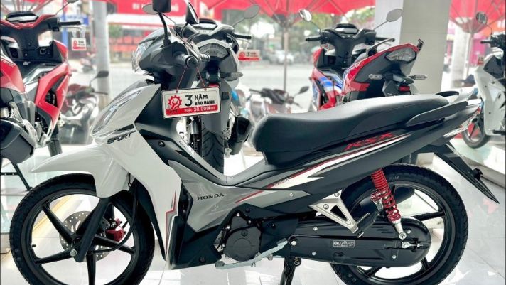 Bảng giá xe Honda Wave RSX FI 2024 tháng 9/2024 rẻ như 'bèo', lấn át Wave Alpha và Future vì giảm giá