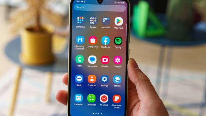 Vua 5G màn lớn giá rẻ Galaxy A34 5G chỉ từ 5 triệu, lớn như Galaxy S24 Ultra, áp đảo iPhone 16 Plus