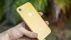 iPhone XR chốt giá cuối tháng 8 'rẻ không tưởng', đè bẹp Samsung Galaxy S20 FE