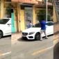 Cái kết bất ngờ vụ người phụ nữ cầm búa đập phá xế sang Mercedes gần 2 tỷ trên phố Sài Gòn
