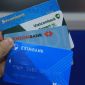 Hàng triệu người phải làm lại thẻ ATM: Tiền trong tài khoản ra sao?