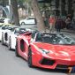 Dàn siêu xe Lamborghini hội tụ và khoe dáng trong nắng Hà Thành chiều 30 Tết