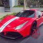 Siêu xe Ferrari 488 GTB SVR độc nhất Việt Nam bị khoá bánh xe gần toà Landmark 81 tầng