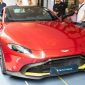 Chi tiết Aston Martin Vantage vừa ra mắt: Mẫu xe 15 tỷ đồng có gì thuyết phục đại gia Việt?
