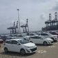 Ồ ạt về Việt Nam, giá xe nhập ngày càng rẻ