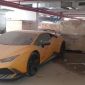 Xót xa siêu xe Lamborghini Huracan độ Mansory của đại gia Nha Trang nằm phủ bụi kín đặc