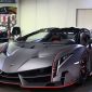 “Soi” Lamborghini Veneno Roadster với thân carbon độc nhất thế giới