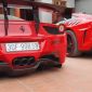 Hải Dương: Nín thở xem cặp đôi siêu xe Ferrari rượt đuổi trong đường làng