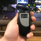 Đánh giá máy đo nồng độ cồn Digital Breath Alcohol Tester: Màn hình LCD chính xác, giá 129.000 đồng