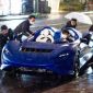 Xót xa nhìn cảnh McLaren Elva chết máy giữa trời mưa