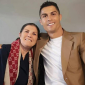 Cristiano Ronaldo tri ân ngày của mẹ bằng món quà cực khủng khiến ai cũng phải thán phục