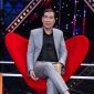 Danh hài nổi tiếng nhất nhì showbiz từng lái xe bò, bốc vác khổ cực, đổi đời 'đếm tiền không xuể'