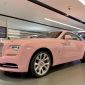 Chán Mercedes-Maybach S500, Ngọc Trinh phấn đấu 'cưới' Rolls-Royce