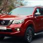 Đối thủ của Ford Everest giảm kỉ lục 200 triệu đồng đón tháng 'cô hồn'
