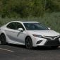 Đánh bại Honda Civic, Toyota Camry hiên ngang 'xưng vương' về doanh số
