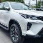 Toyota Fortuner Legender có mặt tại đại lý, sẵn sàng ‘áp đảo thế trận’ Honda CR-V, Kia Sorento 