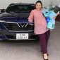 NSND Hồng Vân sắm xế sang Vinfast giá hàng tỷ đồng, bạn bè và khán giả đồng loạt gửi lời chúc mừng