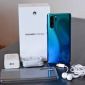 Học theo Apple và Samsung, Huawei loại bỏ củ sạc bán kèm với các thiết bị của mình