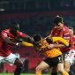 Di sản của Mourinho đá như 'lên đồng' trước Wolves, CĐV MU mừng rỡ: 'Vidic 2.0 cuối cùng đã trở lại'