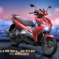 Honda Air Blade có giá không tưởng khiến đàn em Honda Vision bỡ ngờ: Mua 1 tặng 1, cơ hội tậu xe hời