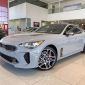 Kia Stinger ‘hiện nguyên hình’ tại đại lý: Thiết kế thể thao đè bẹp Honda Civic, động cơ cực bá đạo