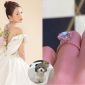 Vừa khoe nhẫn được cầu hôn, Sam tung ảnh với dòng chia sẻ gây chú ý: 'Con là con trai mẹ Sam đây ạ'