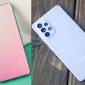 So sánh OPPO Reno 5 5G vs Galaxy A52 5G: Hai smartphone đối đầu trong phân khúc tầm trung