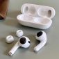 Hướng dẫn vệ sinh tai nghe AirPods đúng cách với 3 bước chuẩn Apple