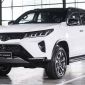 Toyota Fortuner bản thể thao bất ngờ lộ diện, thách thức Hyundai SantaFe với thiết kế lột xác