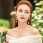 Ninh Dương Lan Ngọc xuất hiện với vẻ ngoài khác lạ, diện váy trễ nải khoe vòng 2 lấn át Ngọc Trinh