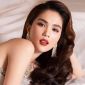 Mặc đồ ‘có cũng như không’ Ngọc Trinh gây sốt vì vòng eo phẳng lỳ và vòng 1 ngồn ngộn tại bãi biển