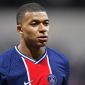 PSG ra đề nghị 'không thể tin nổi', Kylian Mbappe xiêu lòng?