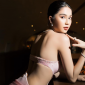 Ngọc Trinh diện bikini nhỏ xíu, lộ nhan sắc và vóc dáng đời thực chưa qua chỉnh sửa gây ngỡ ngàng
