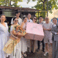 Ngọc Trinh lộ nhan sắc và body thật khi xuất hiện tại lễ bấm máy Chị chị em em phần 2 cùng Minh Hằng