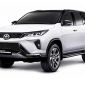 Thật không thể ngờ sau 3000 km lăn bánh, chủ xe Toyota Fortuner Legender lỗ số tiền khó tin này