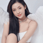 Hot girl 'trứng rán' Thanh Tâm chính thức lên tiếng về tin lên xe hoa
